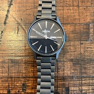 Nixon Sentry Watch